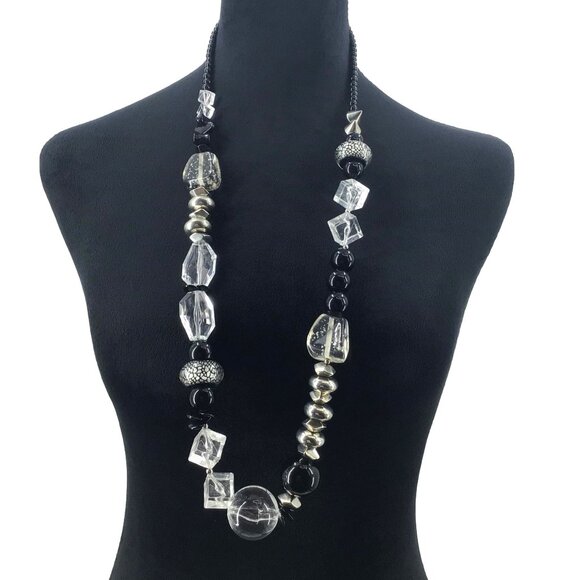 Chunky Beaded Necklace Black White 25 Inch Length Casual Work Wear - Picture 1 of 2